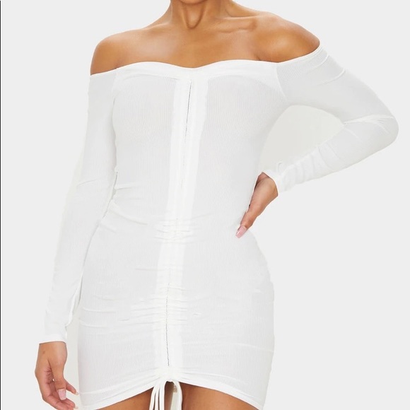 white bodycon dress pretty little thing Women's White Twist Shoulder Bodycon Dress